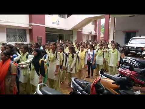 रांची वीमेंस कॉलेज में स्वच्छता अभियान, निरंतर प्रयास से ही स्वच्छ बनेगा शहर