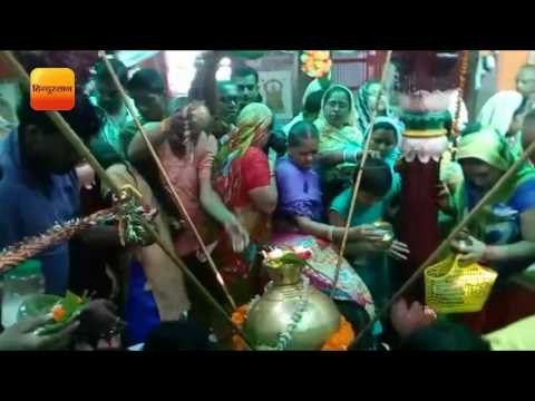 गोरखपुर: सावन के आखिरी सोमवार को मंदिरों में उमड़े श्रद्धालु II last Monday of Savan, Uttar Pradesh