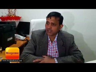 साइको किलर को बीके अस्पताल में भर्ती करने के बाद मीडिया को जानकारी देते अस्पताल के पीएमओ