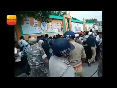 लखनऊ में बीएड टीईटी सफल अभ्यर्थियों पर चलीं लाठियां II B.ed TET Lucknow, Uttar Pradesh