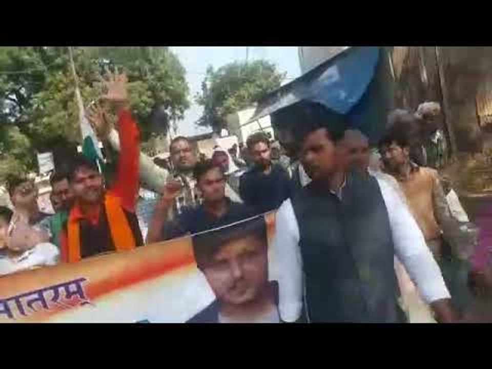 गोवर्धन में छिपते-छिपाते निकाली औपचारिक तिरंगा यात्रा