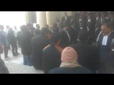 यूपी समाचार II बनारस में वकीलों ने कचहरी में नहीं किया कोई काम