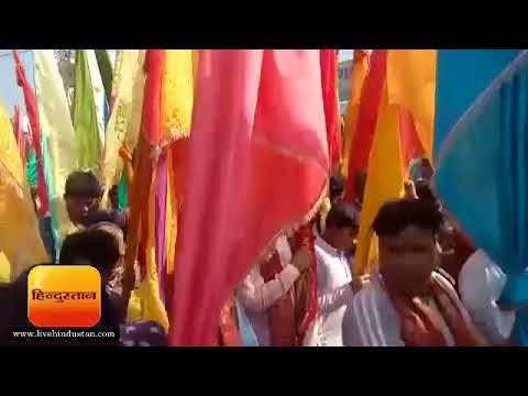 गोंडा में श्याम मन्दिर वार्षिक उत्सव के दूसरे दिन नगर में निशान शोभा यात्रा निकाली गई
