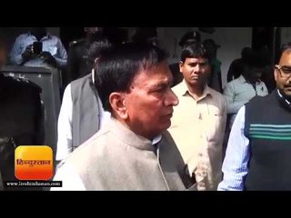 इंटर की परीक्षा का जायजा लेने लखीसराय पहुंचे शिक्षा मंत्री कृष्णनंदन प्रसाद वर्मा