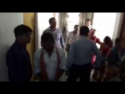 Girls hostal of allahabad university evacuated II भारी फोर्स के साथ खाली कराया गया गर्ल्स हॉस्टल