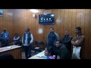 Uttarakhand News II टिहरी पालिका की बैठक में हंगामा, कर्मचारियों ने लगाए गंभीर आरोप