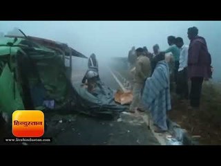 बड़ा हादसा टला : ट्रक से भिड़ी स्कूल और रोडवेज बस II Accident School and roadways bus, Gorakhpur