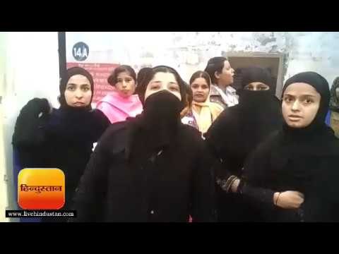 यूपी निकाय चुनाव बरेली में EVM खराब के बाद हंगामा || फोर्स तैनात II Polls 2017