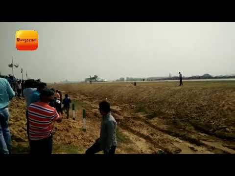 C130J सुपर हरक्यूलिस के बाद आगरा-लखनऊ एक्सप्रेस वे पर टच डाउन कर निकले एयरफोर्स के फाइटर जेट्स