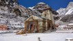 Kedarnath Dham II केदारनाथ धाम में बर्फवारी II उत्तराखण्ड‍  पहाड़ों ने ओढ़ी बर्फ की चादर