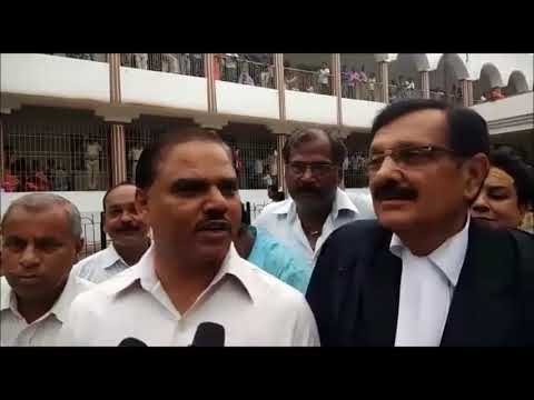 फर्जी डिग्री प्रकरण में काननू मंत्री तोमर ने कोर्ट में सरेंडर किया