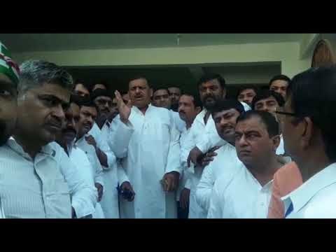 कानपुर मेें सीएम को घेरने निकले सपाई, घरों में किए गए नजरबंद II sp workers protested against cm yogi