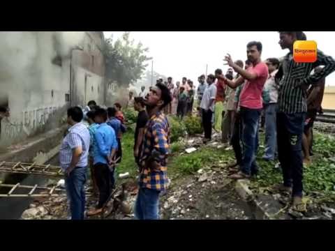 मुरादाबाद के प्रभात मार्केट में एक एक्सपोर्ट फर्म में लगी भीषण आग
