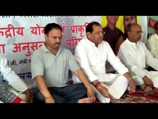 Cabinet Minister Yashpal Arya did yoga in Yoga camp
