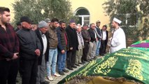 Denizli'de eşi tarafından öldürülen anne ve kızının cenazeleri toprağa verildi - MANİSA