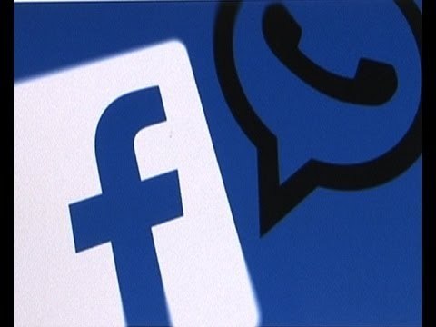 Facebook buys WhatsApp