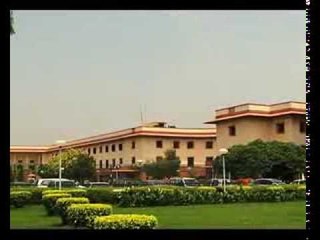 SC extends Sahara chief's custody