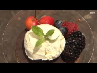 Chocolate custard with rock salt and olive oil | Cook Out