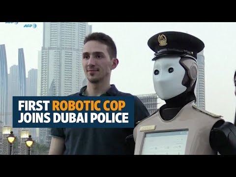 First robotic cop joins Dubai police