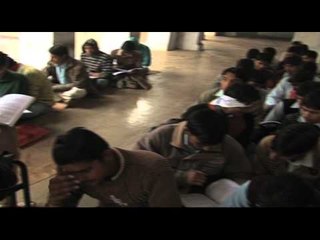 Govt restructures teacher training system in bid to improve quality