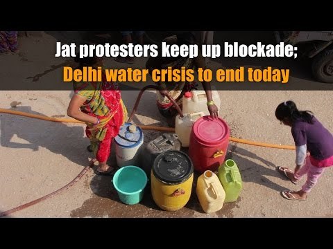 Jat protesters keep up blockade; Delhi water restored