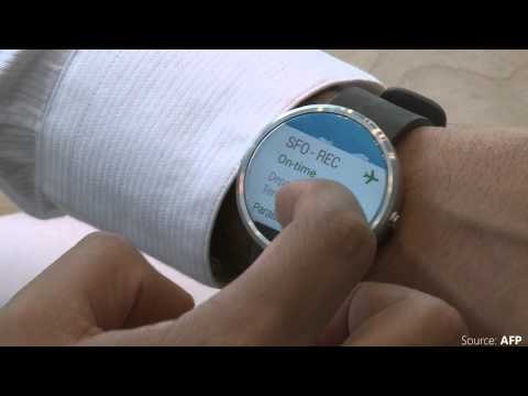 Swiss makers quietly gear up with smartwatches of their own