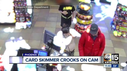 Police looking for suspects who put skimmer on Phoenix ATM