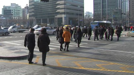 [날씨] 아침 반짝 강추위...한낮 영상권 회복 / YTN