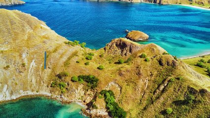 Wonderful Indonesia “Fly to Many Indonesia’s Exotic Destinations with 5-star Airline”