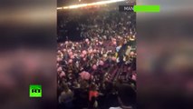 Scènes de panique après l'explosion à la Manchester Arena