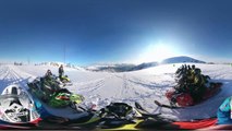 Conte d'hiver à 360 degrés : une randonnée en motoneige dans un parc naturel de Sibérie