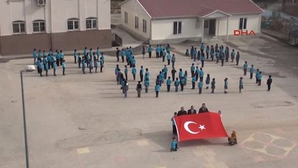 Tokat'ta Öğrencilerden 'Zeytin Dalı Harekatı'na Destek
