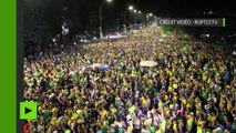 Les manifestants d'opposition fêtent la destitution de Dilma Rousseff