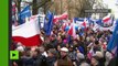Pologne : 50 000 manifestants anti-gouvernementaux contre la dictature à Varsovie