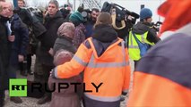Jungle de Calais : les réfugiés choisissent de nouveaux abris