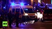 Terreur à Paris : les victimes sont acheminées à l'hôpital après les fusillades mortelles