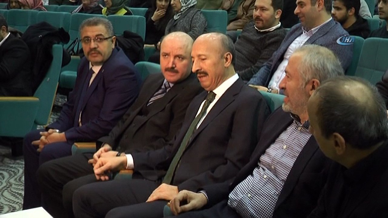 Vakıflar ve İslam Ekonomisi Paneli gerçekleşti