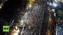 Grèce : des milliers de gens vus d’un drone lors d’une manifestation pour le «non» au référendum