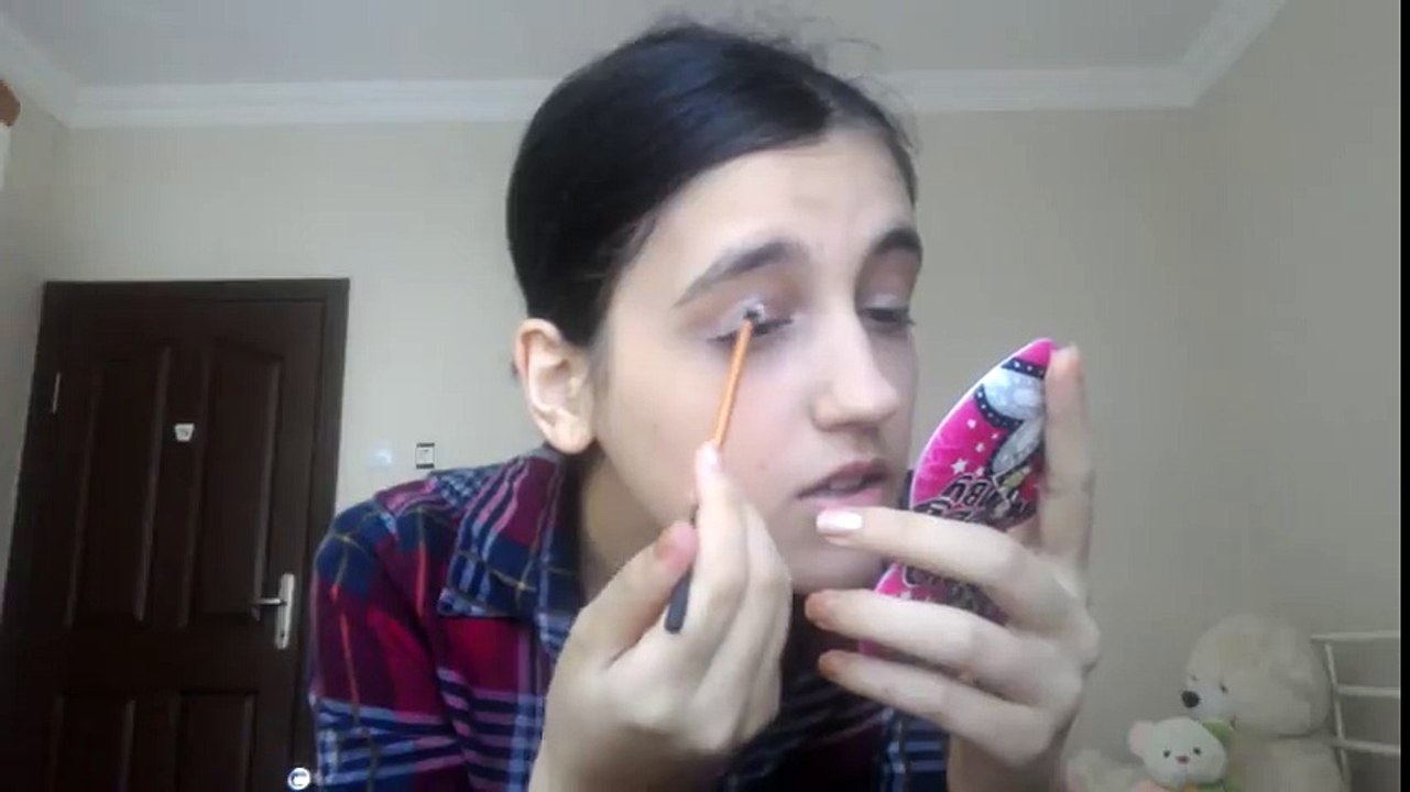 YENİ ALDIĞIM ÜRÜNLERLE MAKYAJ|GOLDEN ROSE ESSENCE PRETTY BY FLORMAR İLK İZLENİM