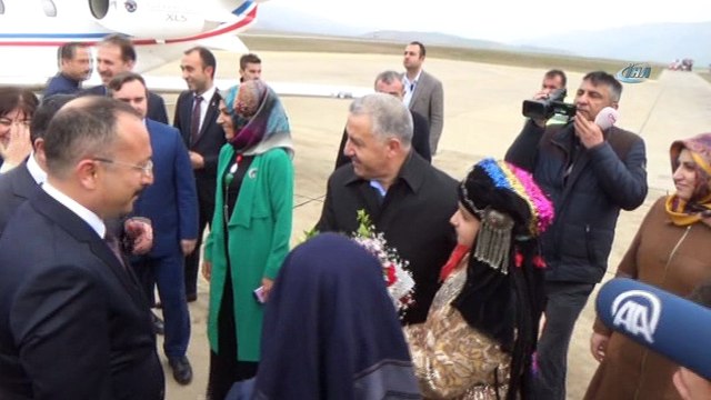 Ulaştırma, Denizcilik ve Haberleşme Bakanı Ahmet Arslan: 'Siirt'te seferler Haziran'da başlayacak'