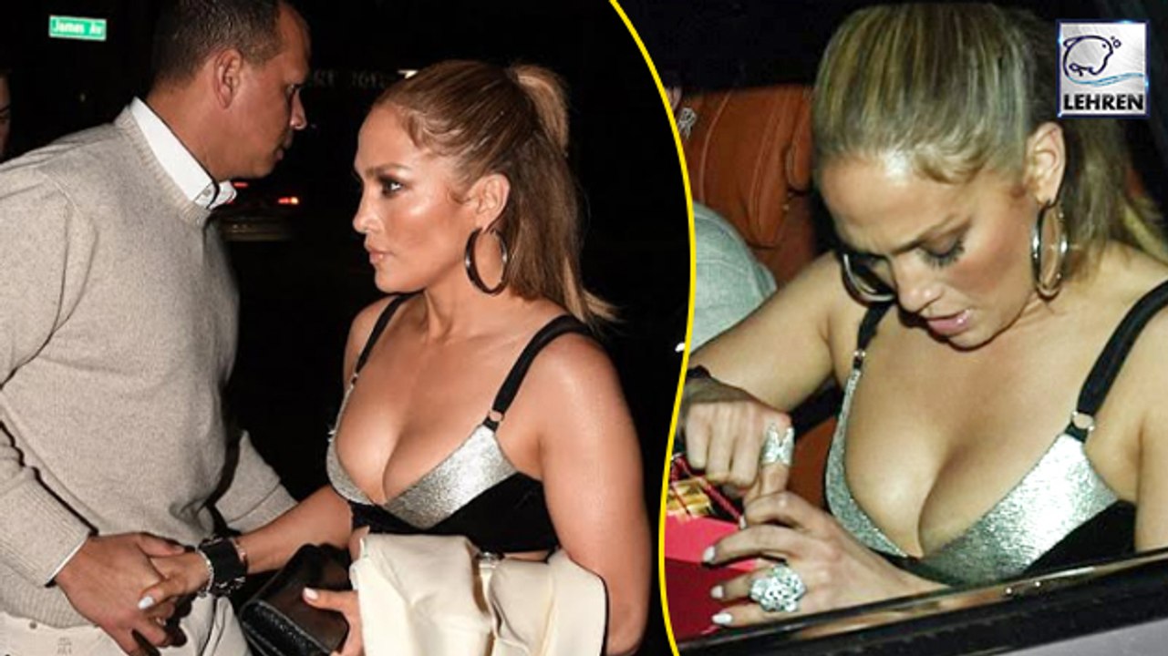 Jennifer Lopez Flashes Massive $186K Diamond By Alex Rodrigues!