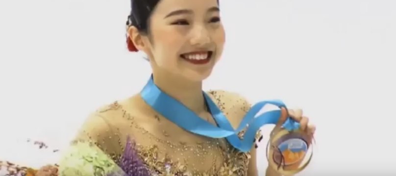 iEugène Medvedev en visite Japonaise skater Wakaba Higuchi Evgeny Medvedev visiting Japanese skater Wakaba khiguchi