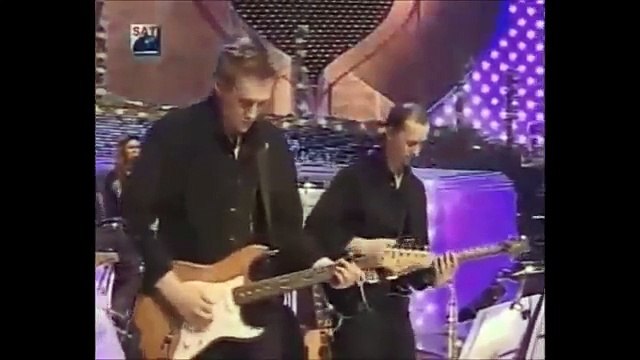 Dino Jelusić & Nika Turković