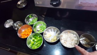 Vegetable biryani in pressure cooker recipe in Hindi - वेजिटेबल बिरयानी