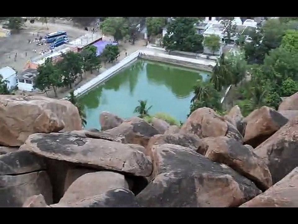 PAMPA SARAVOR lake