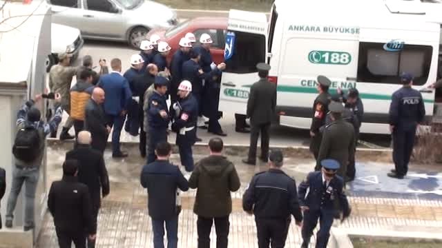 Şehit Uzman Çavuş, Son Yolculuğuna Uğurlanıyor