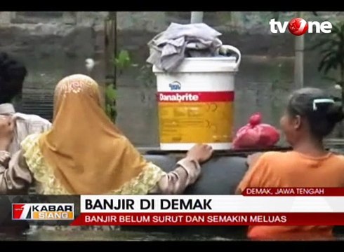 Banjir di Demak Semakin Meluas dan Meninggi