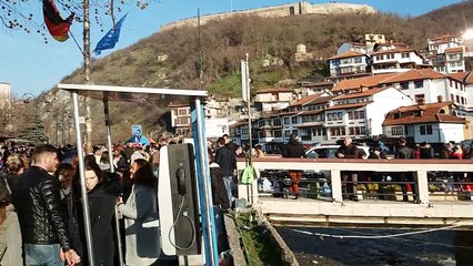 Ja si e festojnë xhamitë e Prizrenit 10 vjetorin e Pavarësisë së Kosovës...