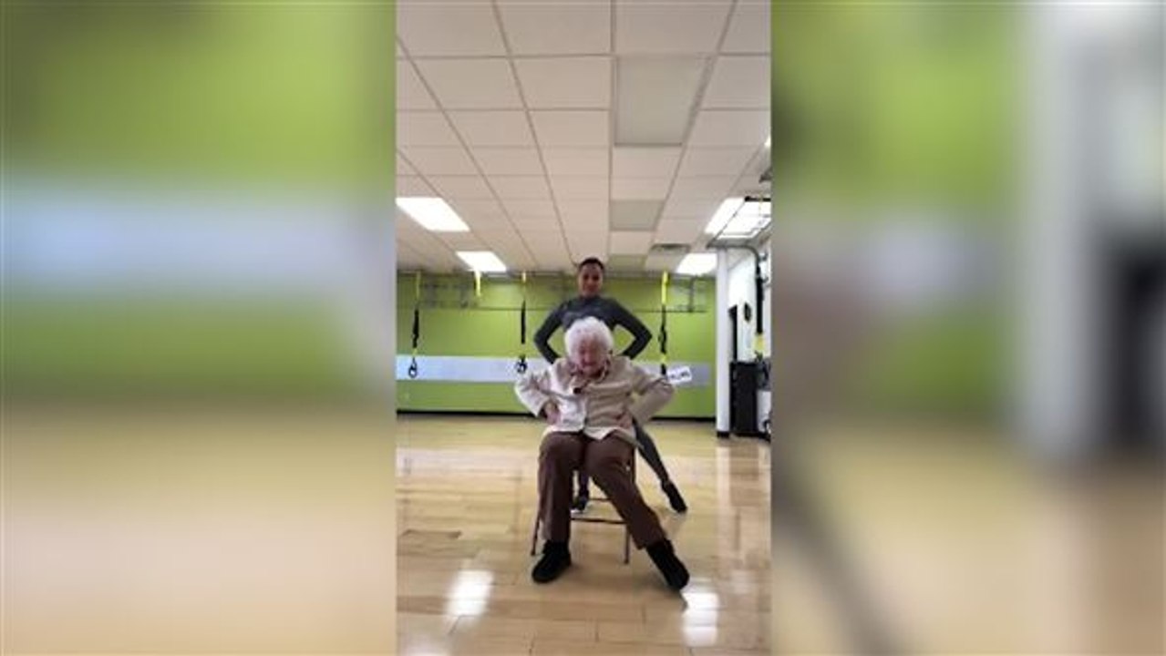 Energiebündel: 93-Jährige schwingt das Tanzbein