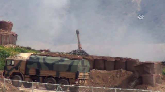 Zeytin Dalı Harekatı - Afrin'deki Terör Mevzileri Topçu Birliklerince Vuruluyor